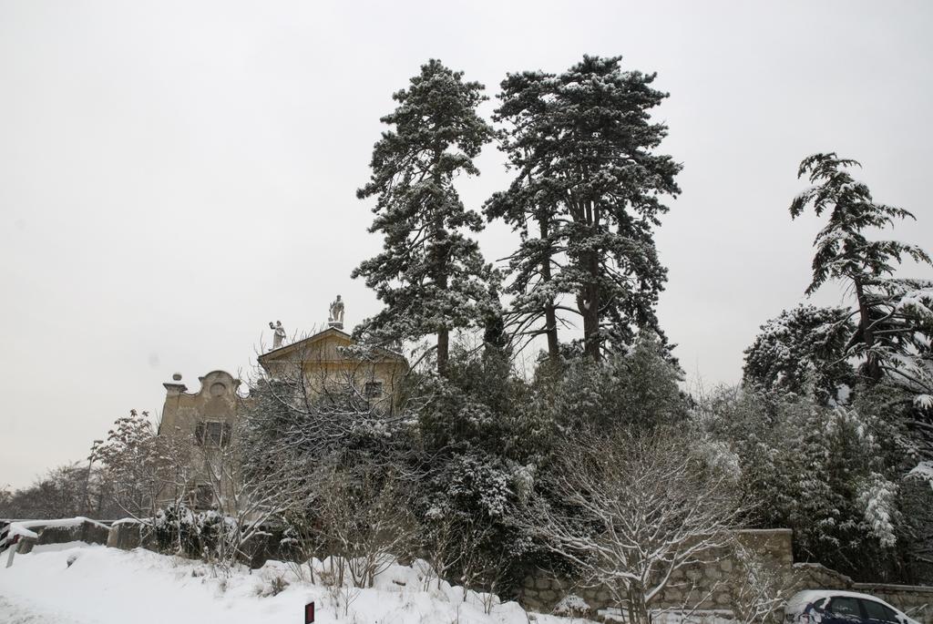 Villa Bertagnolli - Locanda Del Bel Sorriso Trento Exteriör bild