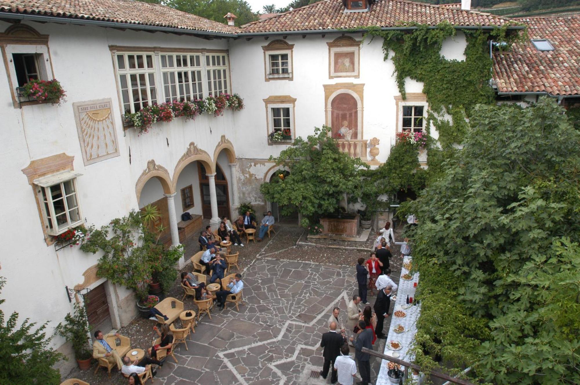 Villa Bertagnolli - Locanda Del Bel Sorriso Trento Exteriör bild