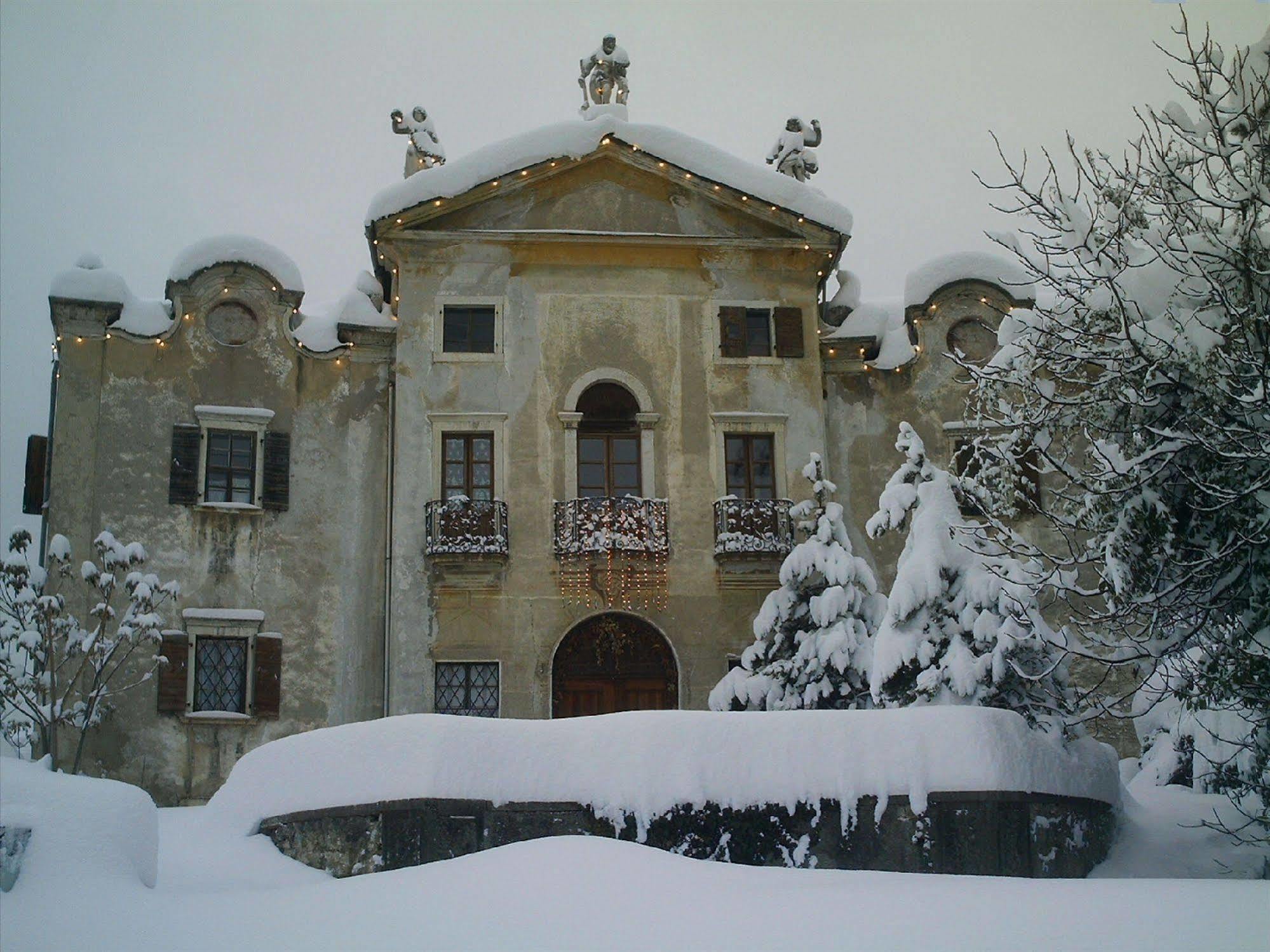 Villa Bertagnolli - Locanda Del Bel Sorriso Trento Exteriör bild