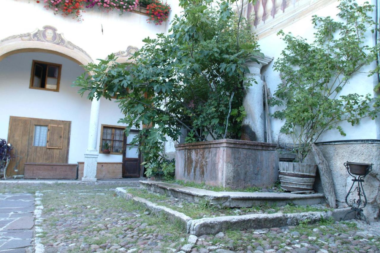 Villa Bertagnolli - Locanda Del Bel Sorriso Trento Rum bild